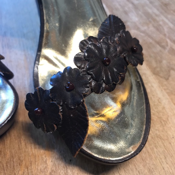 Dolce & Gabbana Leather Floral Platform Heels - Picture 4 of 7